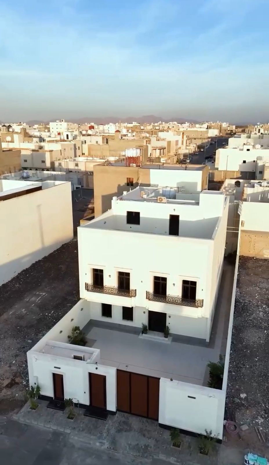 فيلا فاخرة بالاناهي 