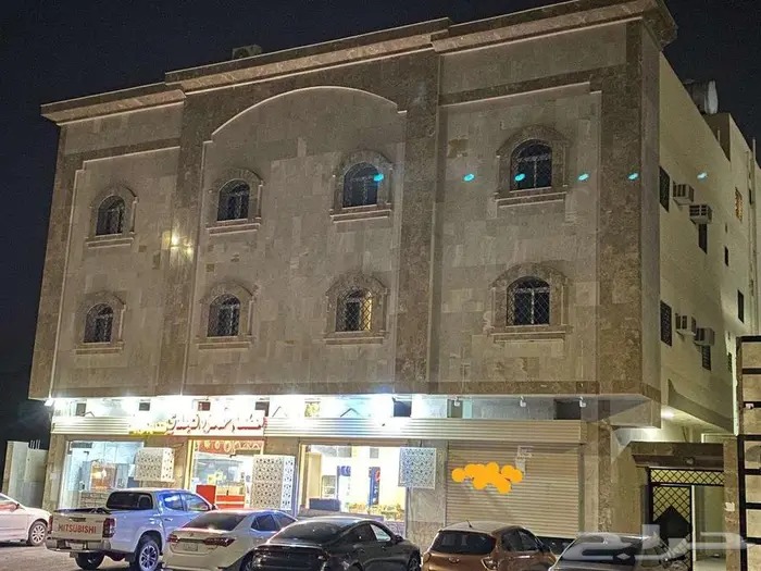 عمارة استثمارية للبيـع في الاناهي 