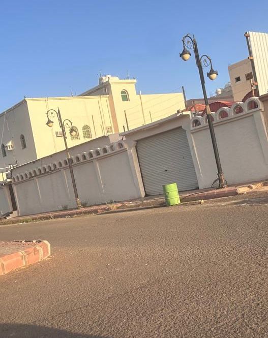 عمارة واستراحة للبيع في مهد الذهب